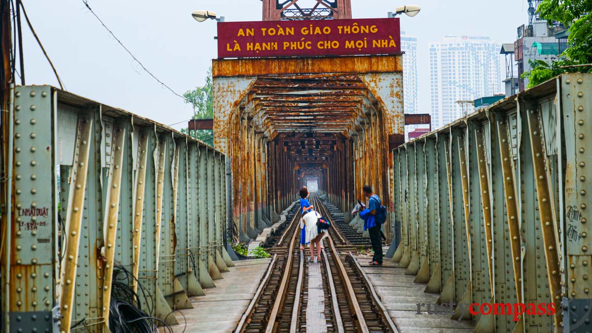 Long Bien Bridge - Hanoi